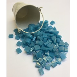 Petit Seau Emaux Bleu Turquoise : Tesselle 1x1cm.