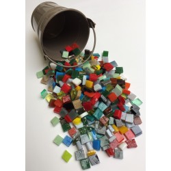 Grand Seau Emaux Multicolore : Tesselle 1x1cm.