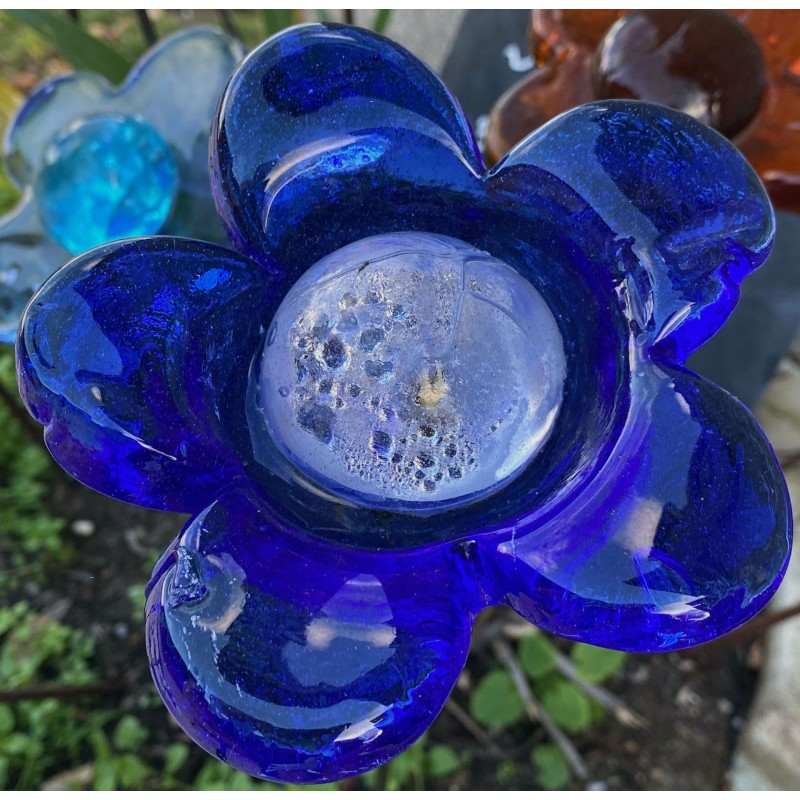 Fleur Bleue en Verre sur Tige