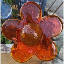 Fleur Rouge en Verre sur Tige
