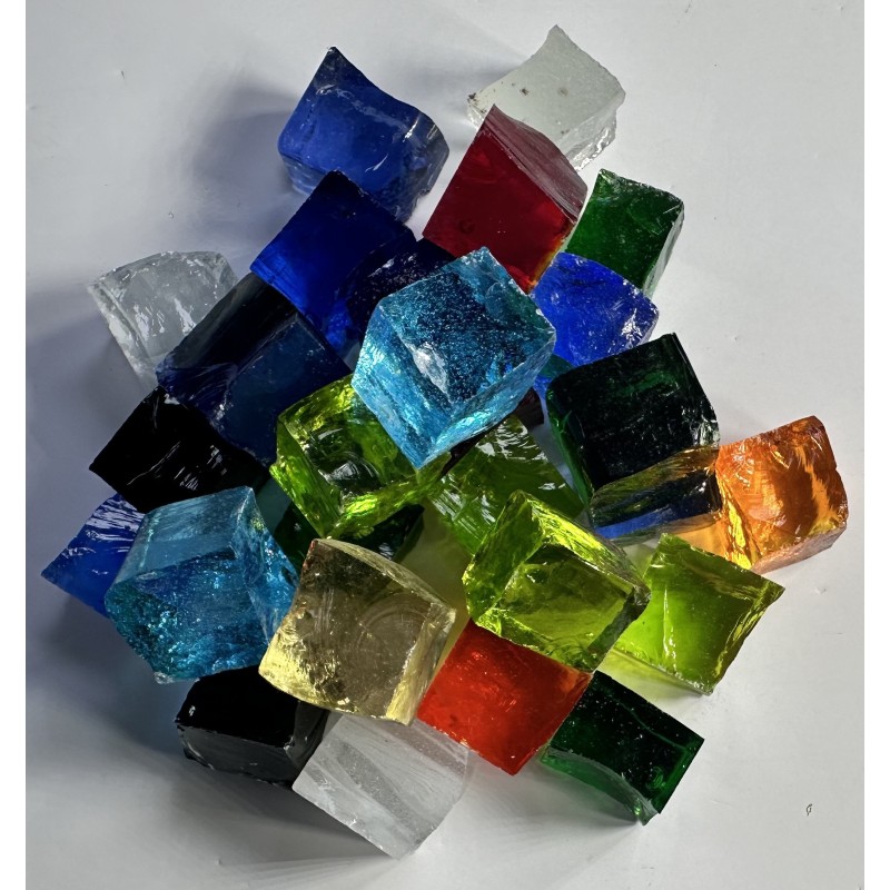 Vrac de Dalles de Verre - Tansparent 500g : Cube 2x2cm.