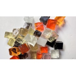 Vrac de Dalles de Verre - Tansparent 500g : Cube 2x2cm.