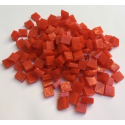 Vrac d'émaux Rouge Orange 220g : Tesselle 1x1cm.
